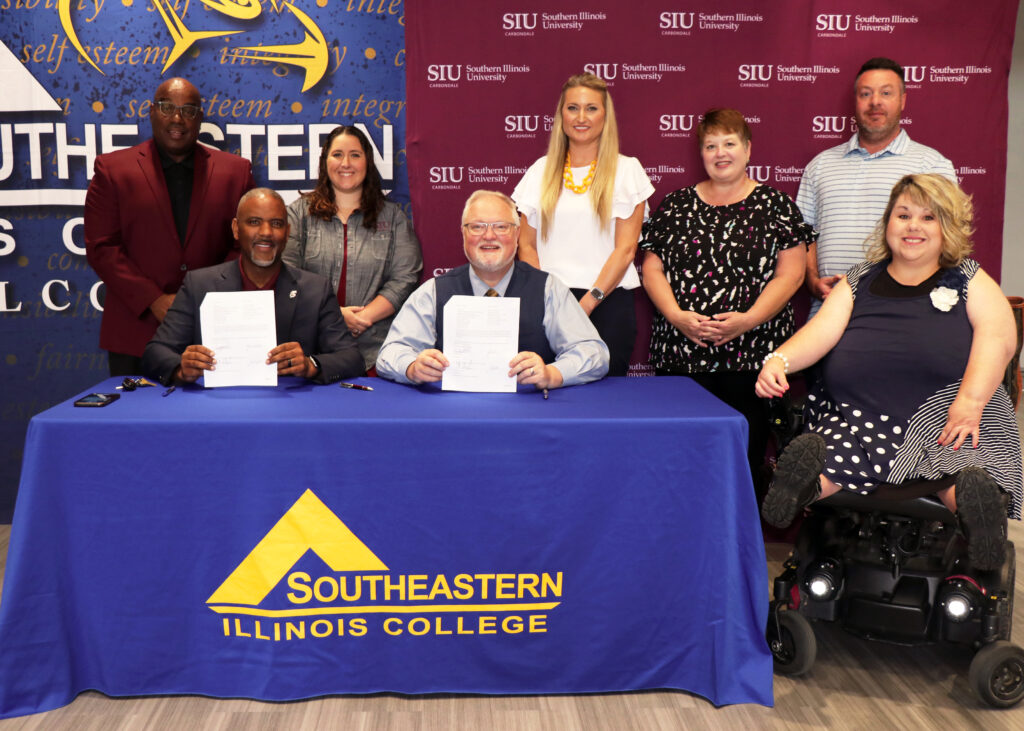 SIU Carbondale Inks Agreement to Improve Access for JJC Students - The  Vedette